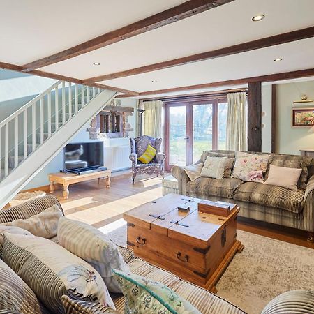 Host & Stay - Tregaer Mill Barn Dingestow Exterior photo